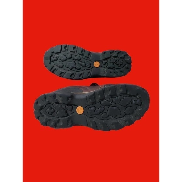 Timberland boots youth size 5 - Picture 3 of 8